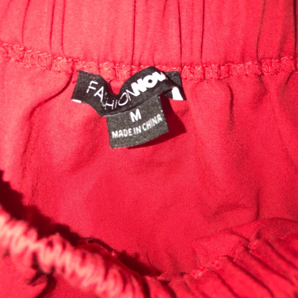 Red fashion nova off the shoulders top! - Picture 5 of 6